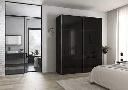 Contido Kleiderschrank